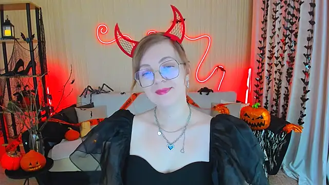 YourUniverser online show from 26, 10, 2025