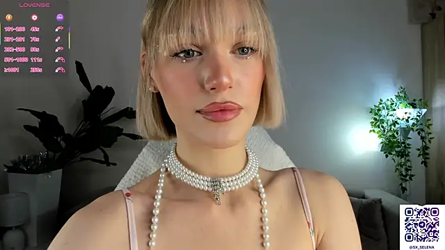 Snapshot of Ice_Strawberry chatting on 16, 1, 2026 Ice Strawberry online show from 16, 1, 2026