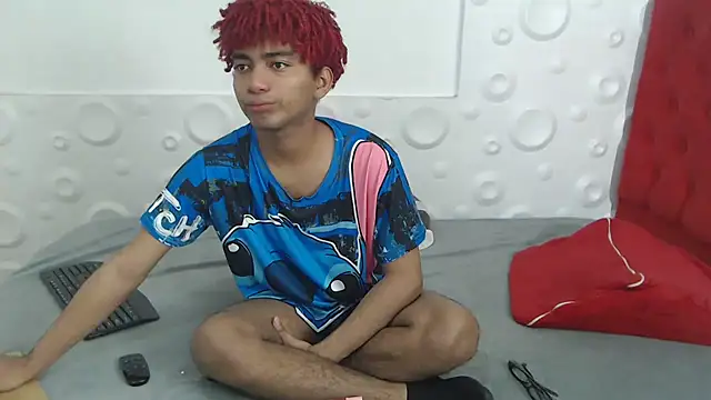 felipecams123 online show from 17, 11, 2025