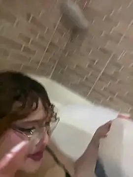 SamanthaaReed online show from 23, 5, 2026