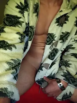 samio37 online show from 3, 3, 2026