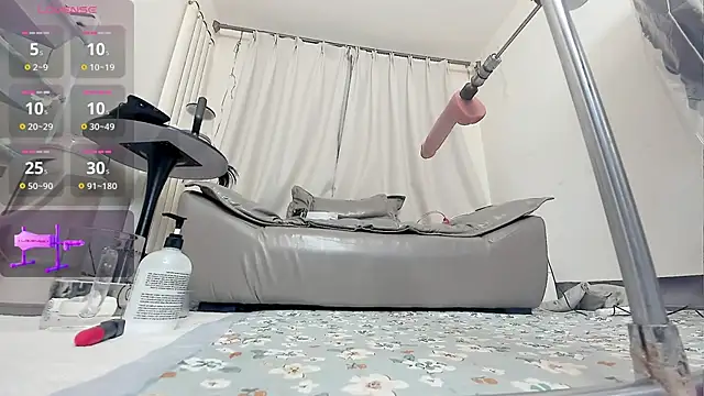 Snapshot of fox-yiyi chatting on 13, 3, 2026 fox-yiyi online show from 13, 3, 2026