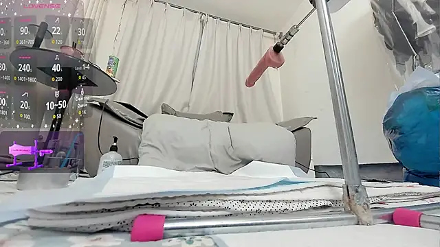 Snapshot of fox-yiyi chatting on 16, 3, 2026 fox-yiyi online show from 16, 3, 2026