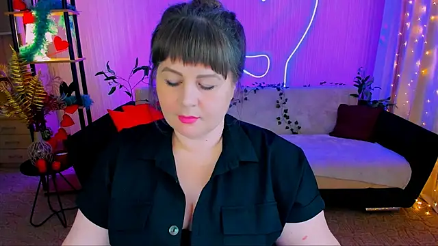 Snapshot of CrystaalStaar chatting on 22, 5, 2026 CrystaalStaar online show from 22, 5, 2026