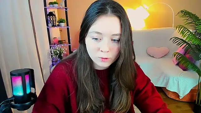 AlluringLookk online show from 19, 11, 2025