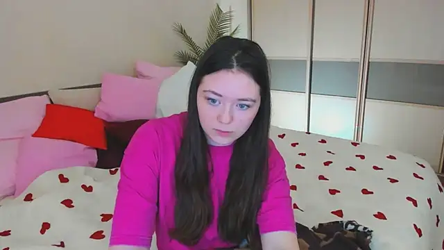 AlluringLookk online show from 21, 3, 2026