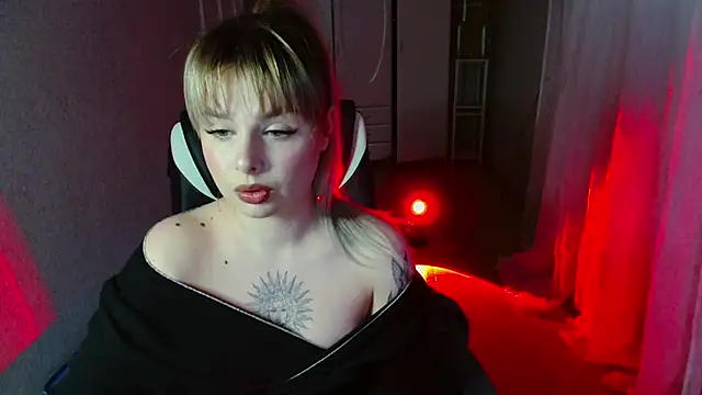 AngelicaHollywood online show from 19, 2, 2026