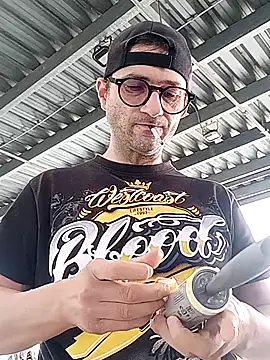 Snapshot of vasgabri chatting on 27, 9, 2025 vasgabri online show from 27, 9, 2025