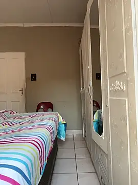 Snapshot of xxxversacejay chatting on 10, 10, 2025 xxxversacejay online show from 10, 10, 2025