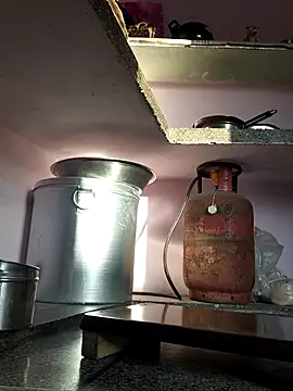 Snapshot of Love-pari077 chatting on 16, 4, 2026 Love-pari077 online show from 16, 4, 2026