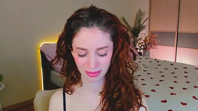 Snapshot of ChristinaConteeree chatting on 23, 4, 2026 ChristinaConteeree online show from 23, 4, 2026