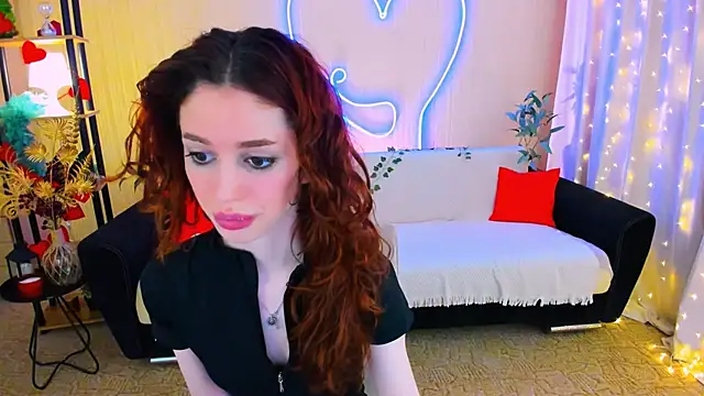Snapshot of ChristinaConteeree chatting on 27, 4, 2026 ChristinaConteeree online show from 27, 4, 2026