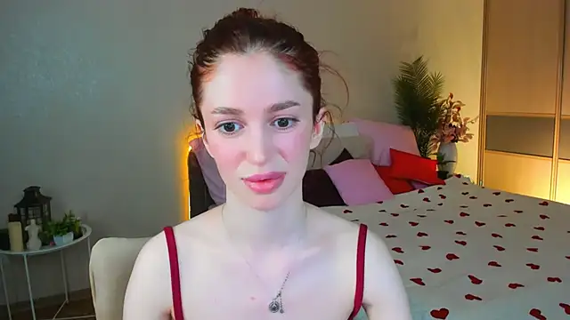 Snapshot of ChristinaConteeree chatting on 15, 5, 2026 ChristinaConteeree online show from 15, 5, 2026