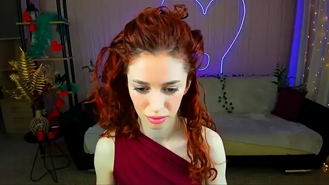 Snapshot of ChristinaConteeree chatting on 21, 5, 2026 ChristinaConteeree online show from 21, 5, 2026