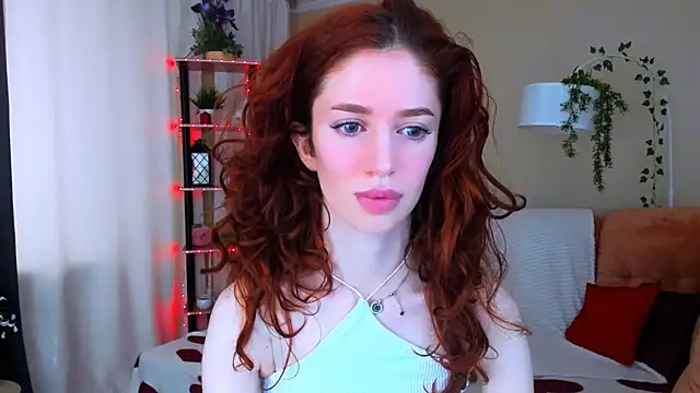 ChristinaConteeree online show from 5, 7, 2026