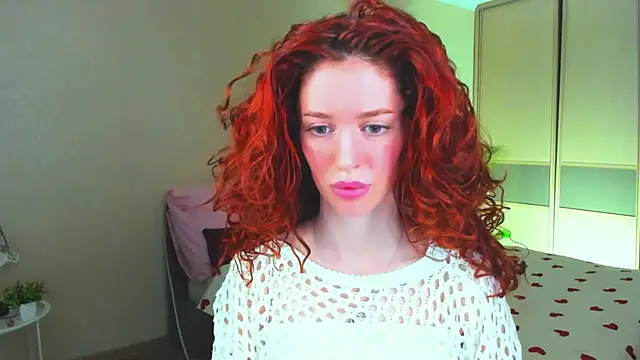 ChristinaConteeree online show from 19, 7, 2026