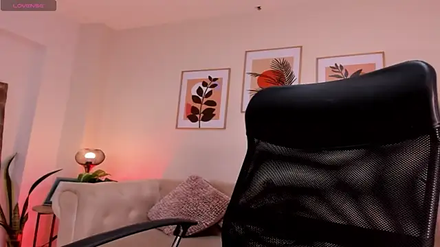 victoria giraldo online show from 16, 12, 2025