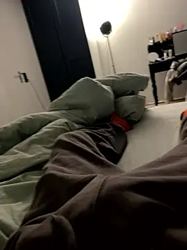 Frankieyyy1 online show from 7, 1, 2026