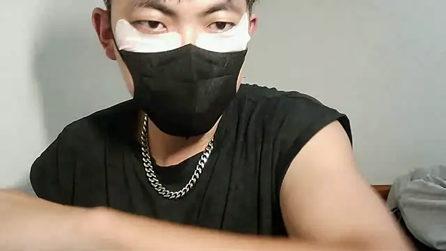 Snapshot of bigbb101011 chatting on 28, 9, 2025 bigbb101011 online show from 28, 9, 2025