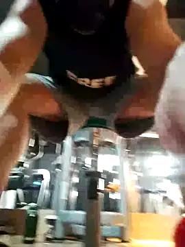 Snapshot of bigbb101011 chatting on 5, 10, 2025 bigbb101011 online show from 5, 10, 2025