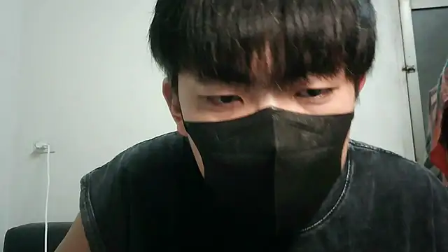 Snapshot of bigbb101011 chatting on 18, 11, 2025 bigbb101011 online show from 18, 11, 2025