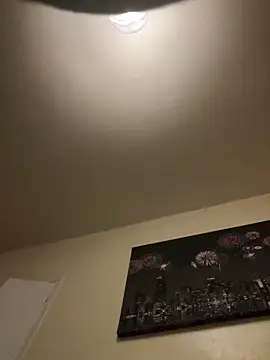 Snapshot of Zizibeaugoss chatting on 18, 12, 2025 Zizibeaugoss online show from 18, 12, 2025