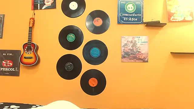 meisevil77 online show from 10, 9, 2025