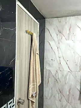 lynn9000 online show from 1, 10, 2025