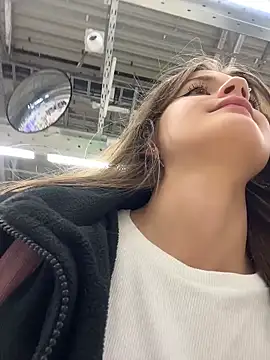 KittyQueeny online show from 23, 9, 2025