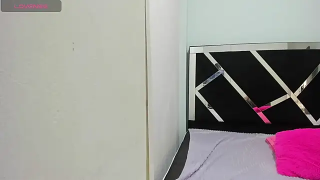 iisabella noa online show from 22, 10, 2025