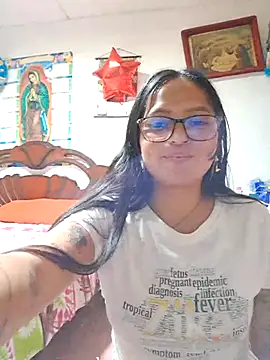 LunaHot 777 online show from 23, 12, 2025