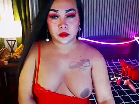 Snapshot of CumFactoryLuna chatting on 27, 4, 2026 CumFactoryLuna online show from 27, 4, 2026