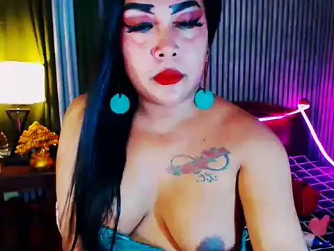 Snapshot of CumFactoryLuna chatting on 20, 5, 2026 CumFactoryLuna online show from 20, 5, 2026