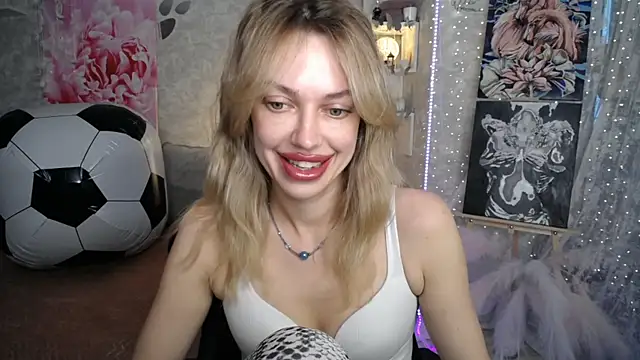 Snapshot of NickyAdamidi chatting on 27, 6, 2026 NickyAdamidi online show from 27, 6, 2026