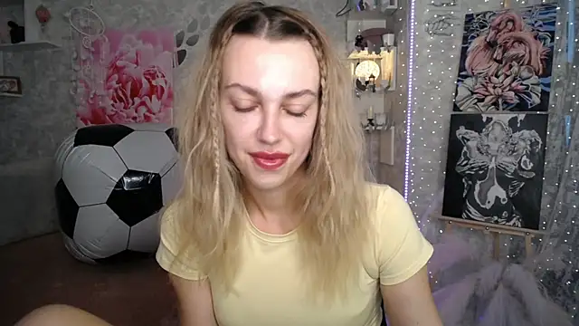 Snapshot of NickyAdamidi chatting on 8, 7, 2026 NickyAdamidi online show from 8, 7, 2026