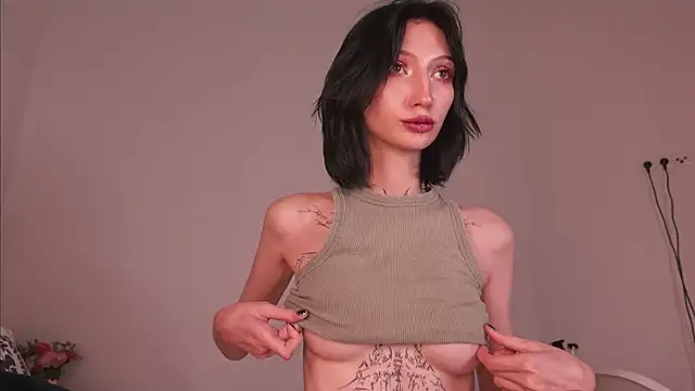 Snapshot of May_suki chatting on 17, 9, 2025 May suki online show from 17, 9, 2025