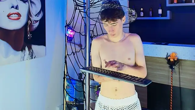  DantFox  online show from 30, 10, 2025