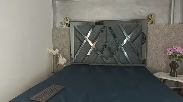  DantFox  online show from 8, 1, 2026