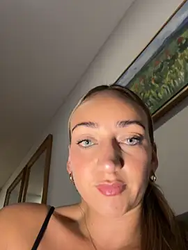 Ninabigtitied online show from 8, 3, 2026