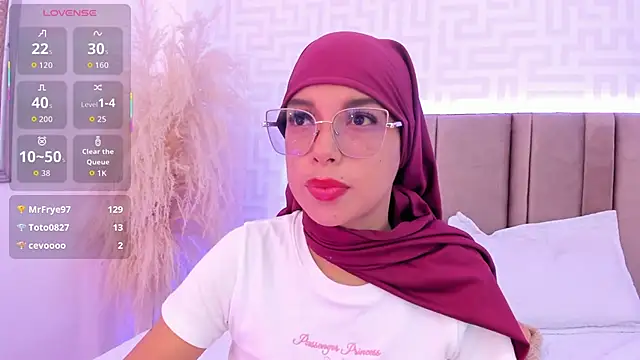 naishaa  online show from 15, 4, 2026