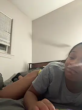 Snapshot of PrettyBabriexox chatting on 1, 12, 2025 PrettyBabriexox online show from 1, 12, 2025