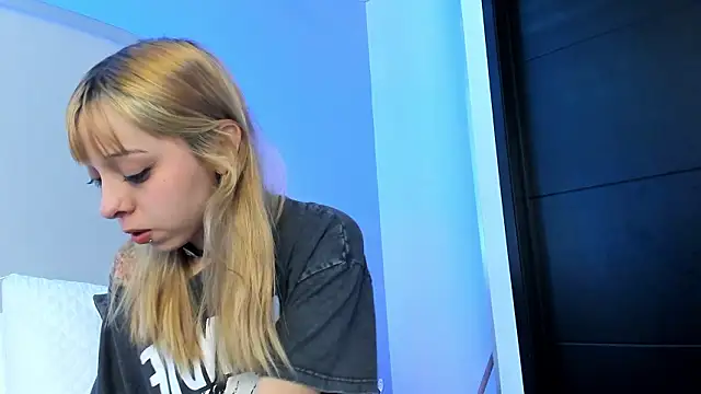 Snapshot of its_bibi chatting on 5, 2, 2026 its bibi online show from 5, 2, 2026