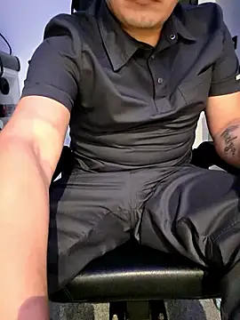 Snapshot of Renatox69 chatting on 19, 1, 2026 Renatox69 online show from 19, 1, 2026