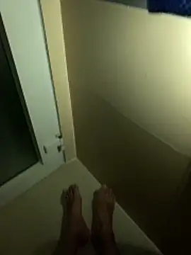 Snapshot of traidamtimgainung chatting on 18, 10, 2025 traidamtimgainung online show from 18, 10, 2025