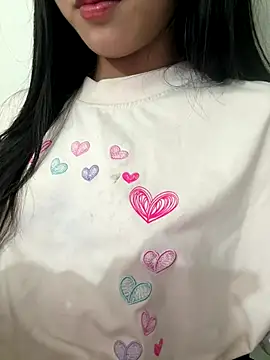 Snapshot of Desi_sara chatting on 8, 11, 2025 Desi sara online show from 8, 11, 2025