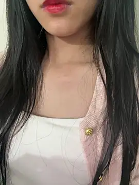 Snapshot of Desi_sara chatting on 18, 12, 2025 Desi sara online show from 18, 12, 2025