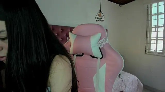 Snapshot of Jade_rey_ chatting on 12, 9, 2025 Jade rey online show from 12, 9, 2025