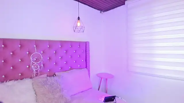 Snapshot of Jade_rey_ chatting on 15, 9, 2025 Jade rey online show from 15, 9, 2025