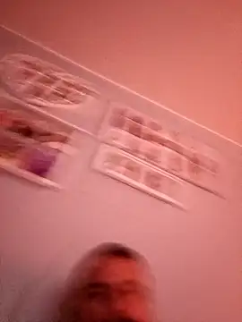 hugecock 2024 online show from 15, 1, 2026