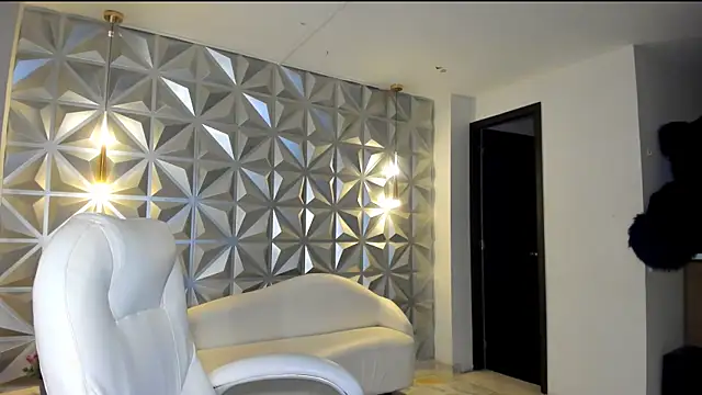 hellen tease online show from 3, 4, 2026